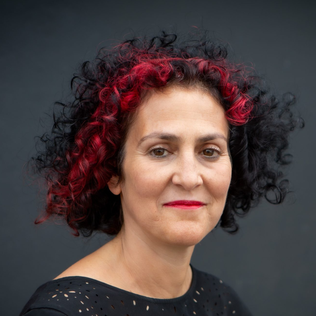 Benita Matofska - Economic Sustainability Speaker | Raise the Bar