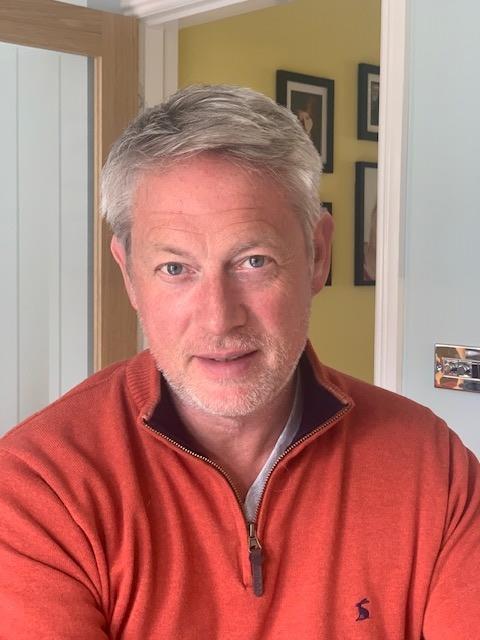 https://raisethebar.co.uk/wp-content/uploads/2025/05/Kevin.jpeg
